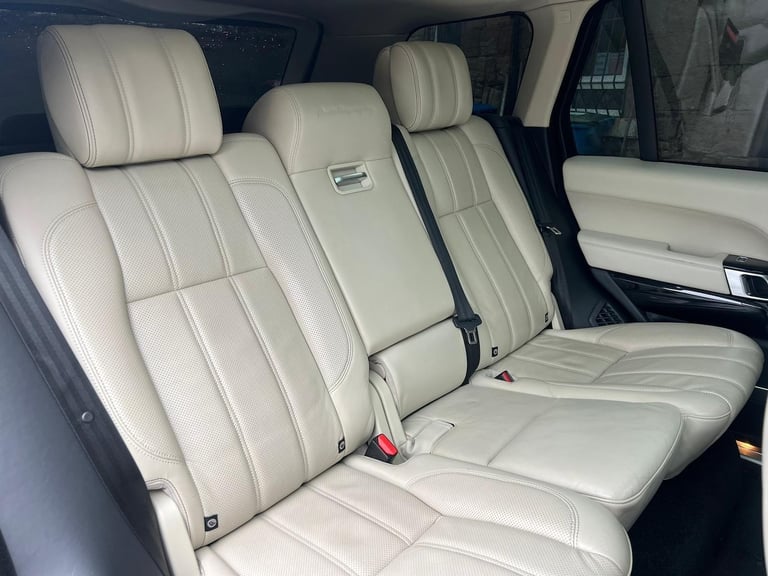 2015 Land Rover Range Rover 4.4 SD V8 Autobiography Auto 4WD Euro 6 (s/s) 5dr SUV Diesel Automatic