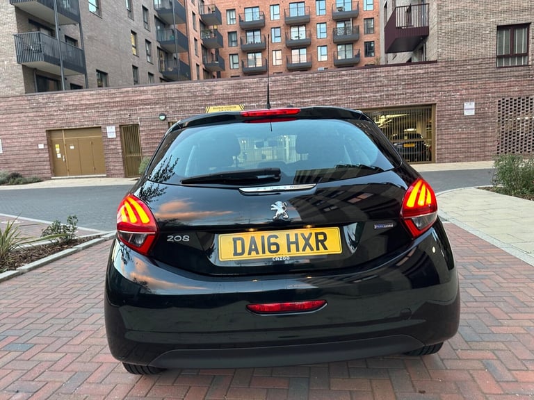 2016 Peugeot 208 1.2 PureTech Active Euro 6 5dr HATCHBACK Petrol Manual