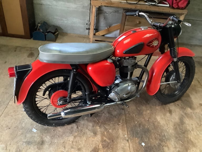 BSA C15 Classic Motorbike
