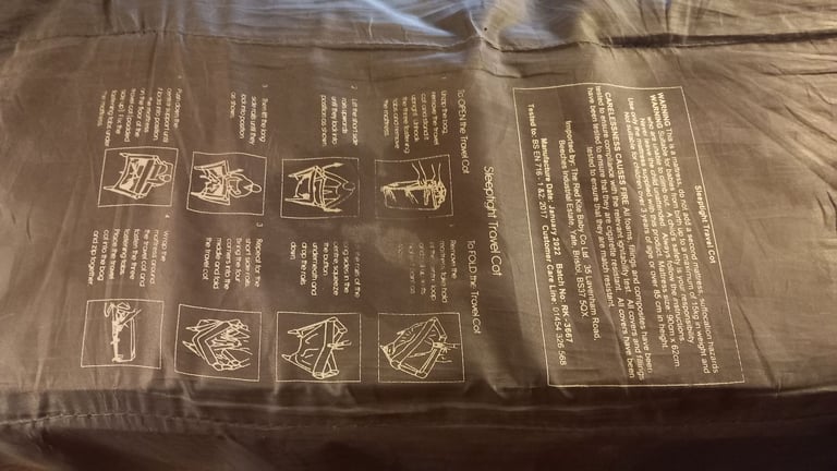 travel cot