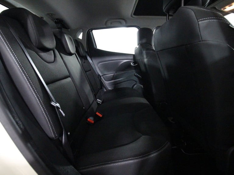 2016 Renault Clio 0.9 TCe Dynamique Nav Hatchback 5dr Petrol Manual Euro 6 (s/s) (90 ps) Hatchbac...