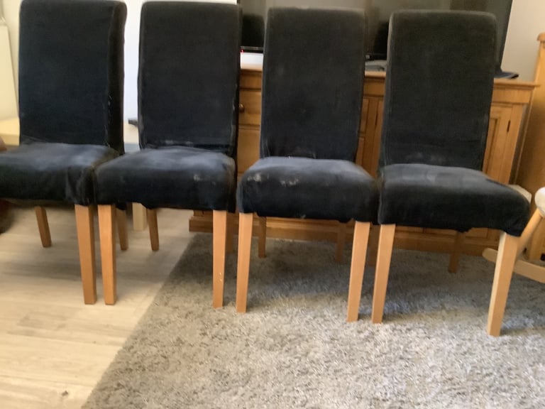 4 dining room chairs 
