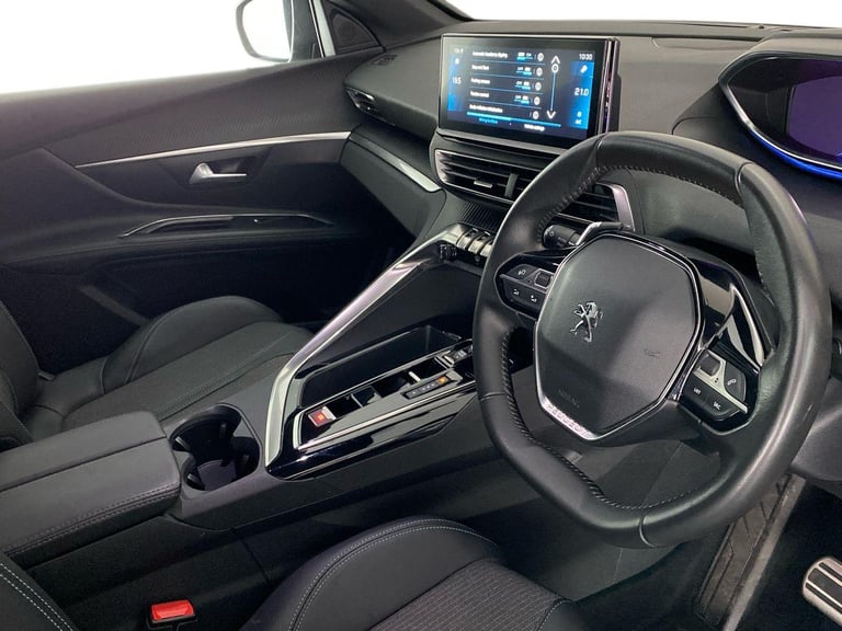 2023 Peugeot 5008 1.5 BlueHDi Allure 5dr EAT8 Crossover/SUV DIESEL Automatic