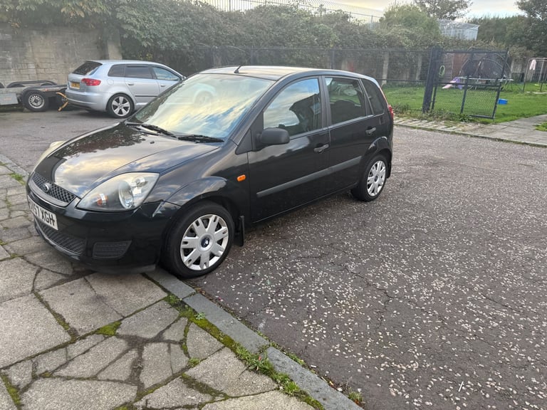 Ford, FIESTA, Hatchback, 2007, Manual, 1242 (cc), 5 doors