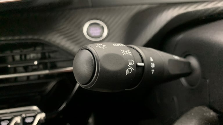 2024 Peugeot 208 50kWh E-Style Hatchback 5dr Electric Auto (7.4kW Charger) (136 ps) Hatchback Ele...