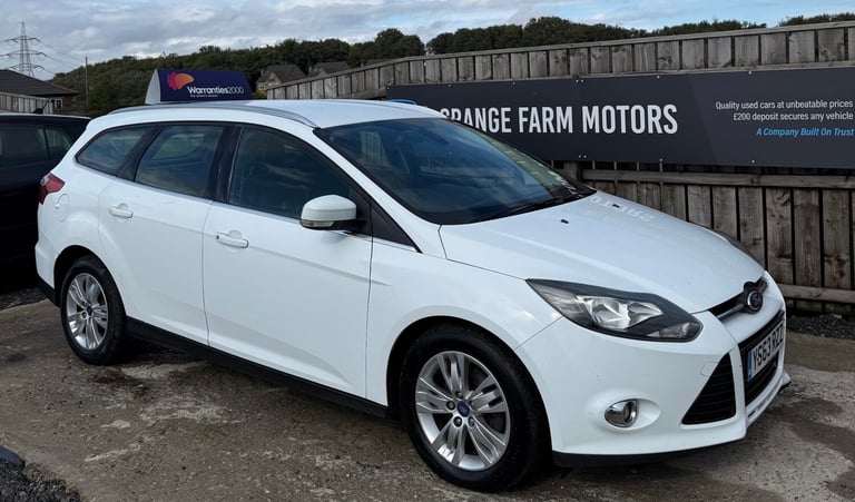 2014 Ford Focus 1.6 TDCi 115 Titanium Navigator 5dr ESTATE Diesel Manual - Image 2