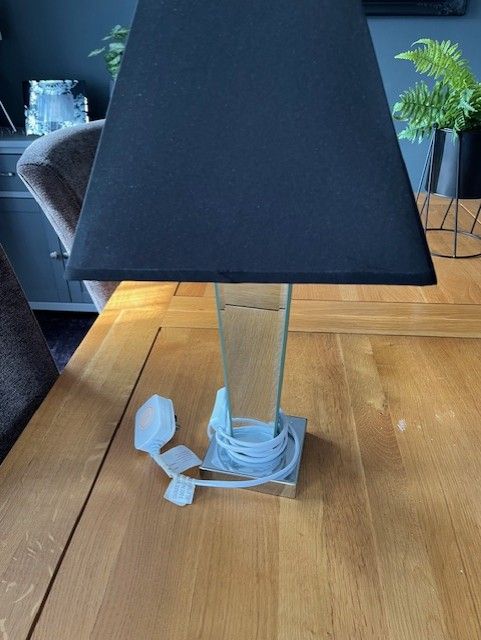 TABLE LAMPS