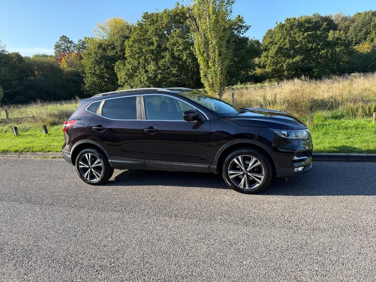image for Nissan Qashqai 1.5 dCi N-Connecta Euro 6 5dr DIESEL MANUAL 2018/18