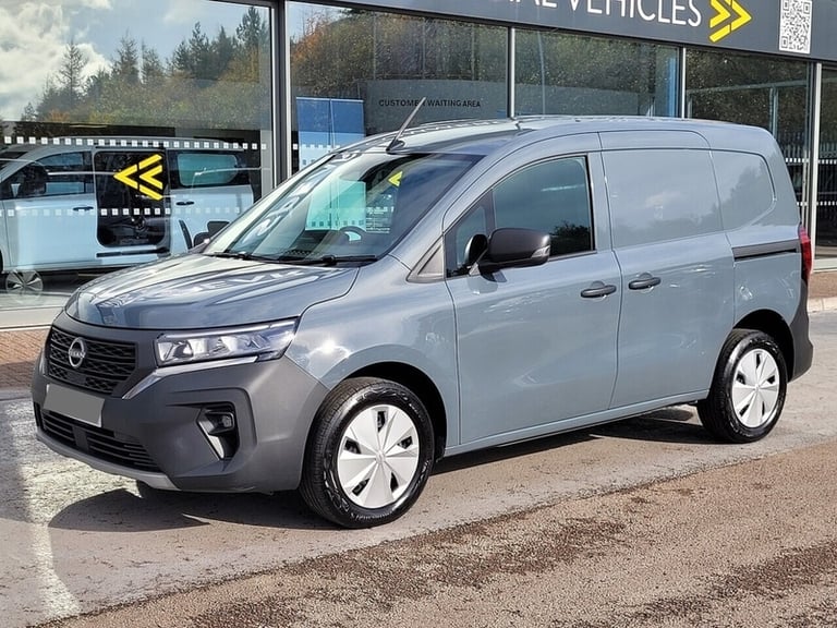 2023 Nissan Townstar TCe Acenta 130ps Euro 6 with Car Play, Air Con, Parking Sensors &amp; 1 Owne...