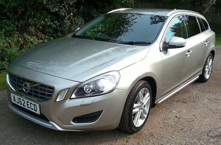 2012 Volvo V60 1.6 D2 SE Lux Estate 5dr Diesel Manual Euro 5 (s/s) (115 ps)