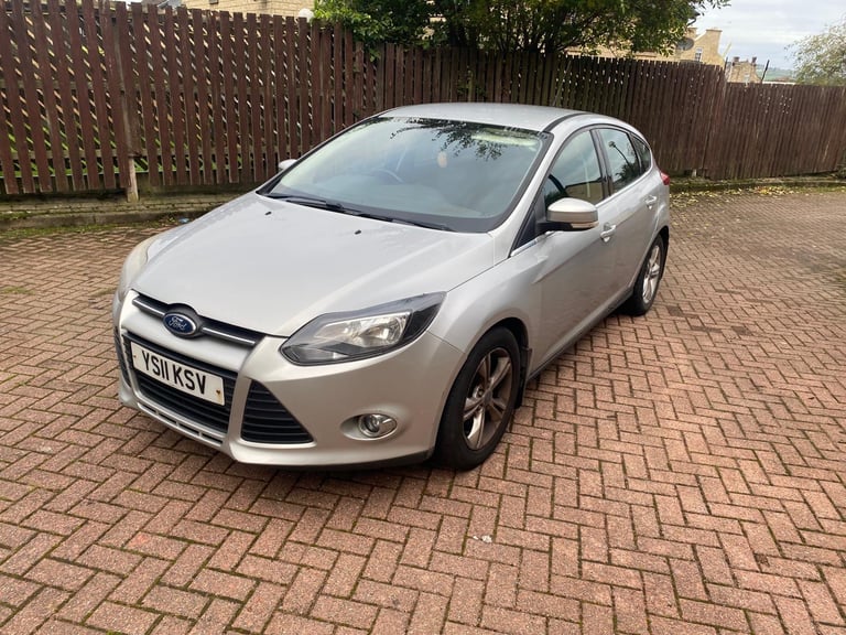 Ford, FOCUS, Hatchback, 2011, Manual, 1560 (cc), 5 doors