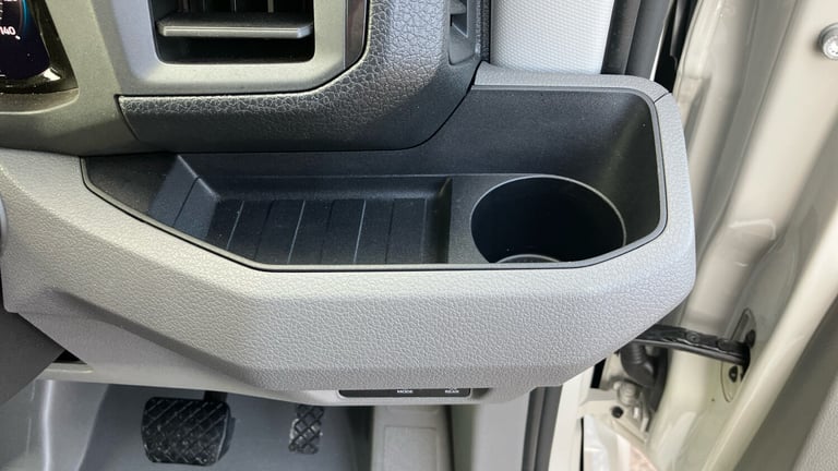 2025 Volkswagen Crafter Cr35 Mwb Diesel 2.0 TDI 177PS Commerce Plus High Roof Van Auto High Volum...
