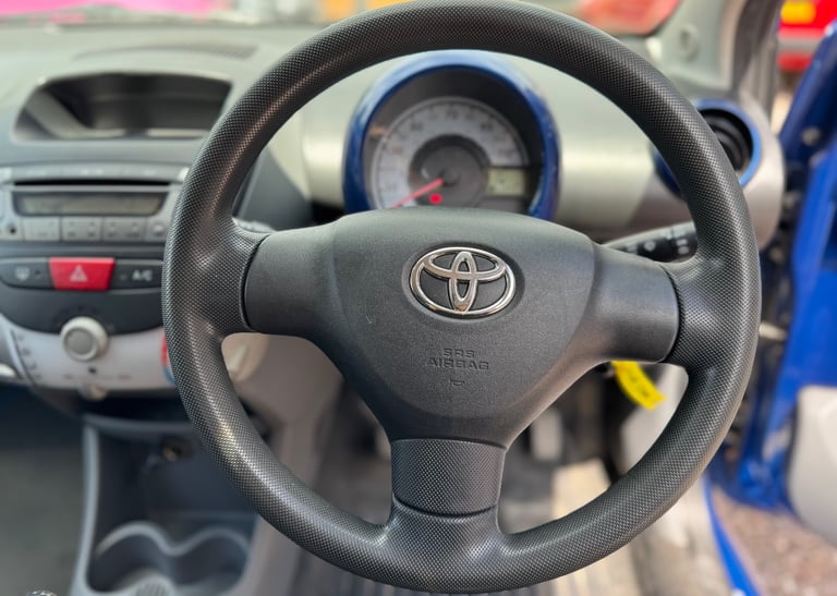 2007 Toyota AYGO 1.0 VVT-i Blue 3dr HATCHBACK Petrol Manual