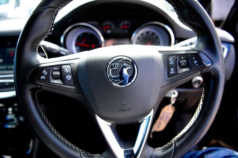 2016 VAUXHALL ASTRA 1.6 CDTI BLUEINJECTION SRI HATCHBACK 5DR DIESEL MANUAL EURO6