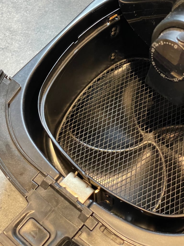 Airfryer with box! Philips Viva Collection Airfryer, 1300 Watt, Black