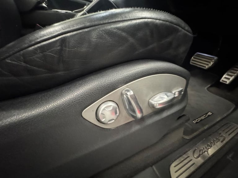 2016 65 PORSCHE CAYENNE 3.0 V6 E-HYBRID S SUV 5DR PETROL PLUG-IN HYBRID TIPTRONI