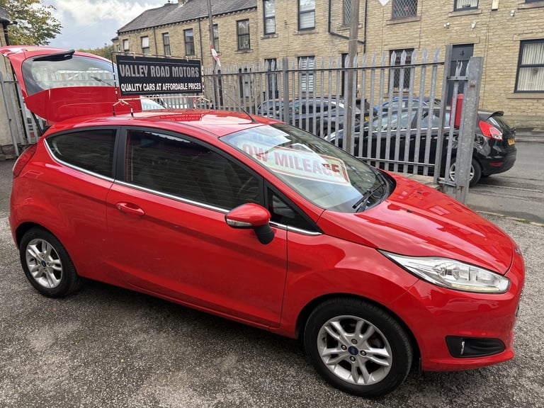 FORD FIESTA 1.25 Zetec 2017