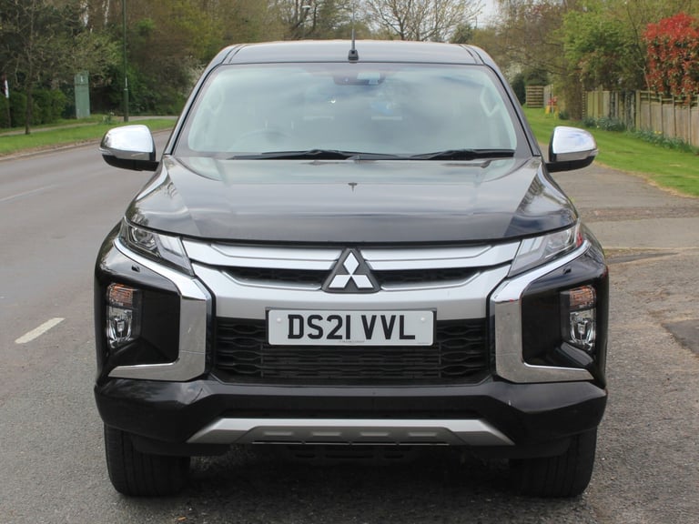 2021 Mitsubishi L200 2.2 DI-D DC Barbarian Pickup Double Cab 4dr Diesel Manual