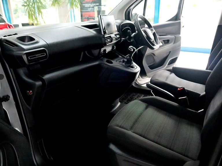 2020 Vauxhall Combo Life 1.2 Energy Turbo 5DR MPV Petrol MPV Petrol Manual