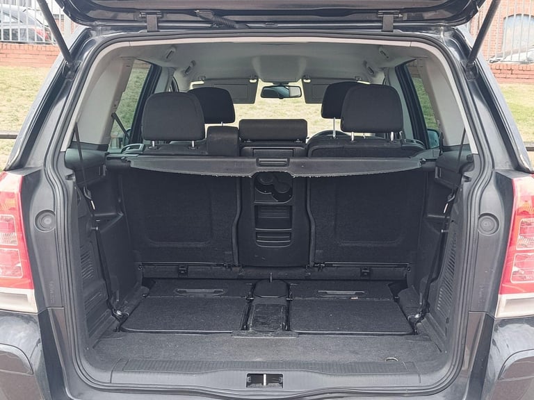 2012 Vauxhall Zafira 1.6 16V Design Euro 5 5dr (SNav) MPV Petrol Manual