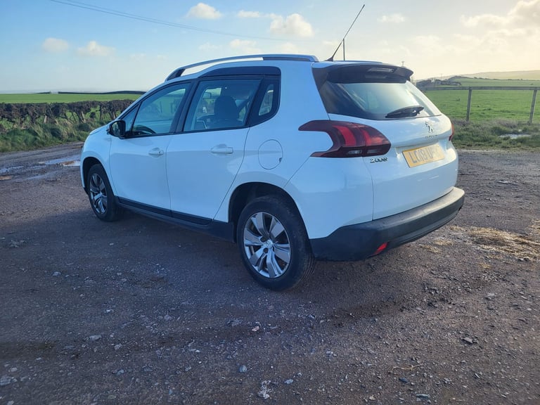 Peugeot, 2008, Hatchback, 2018, Semi-Auto, 1199 (cc), 5 doors