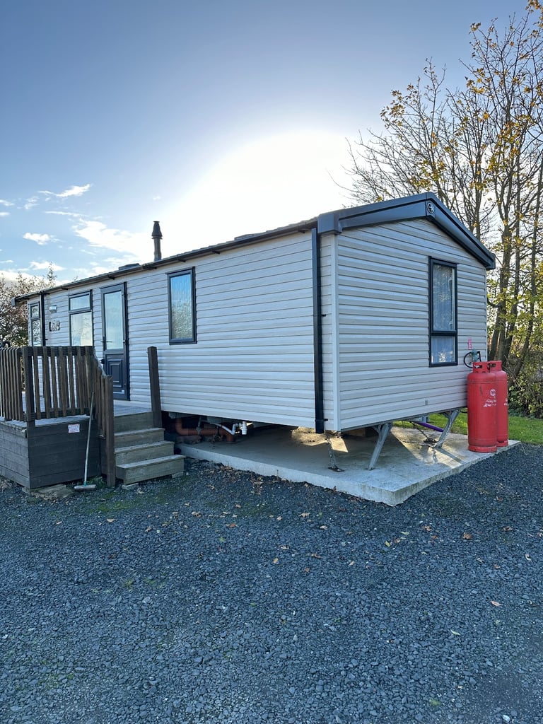 image for Swift Burgandy 2021 off site sale 