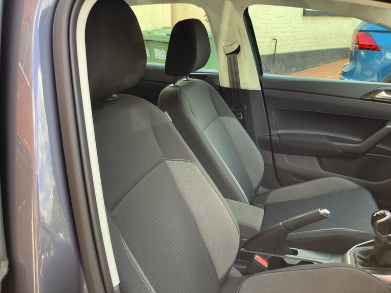 2024 Volkswagen Polo LIFE Hatchback Petrol Manual