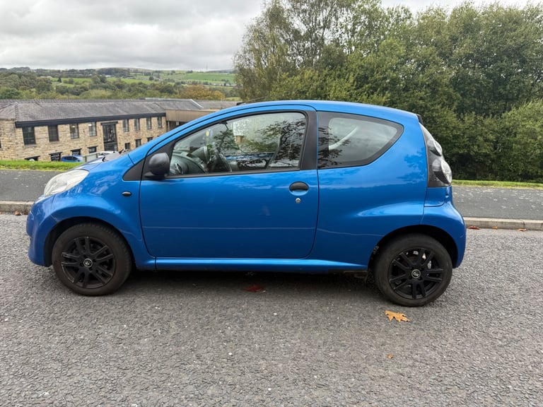 Citroen, C1, Hatchback, 2010, Manual, 998 (cc), 3 doors