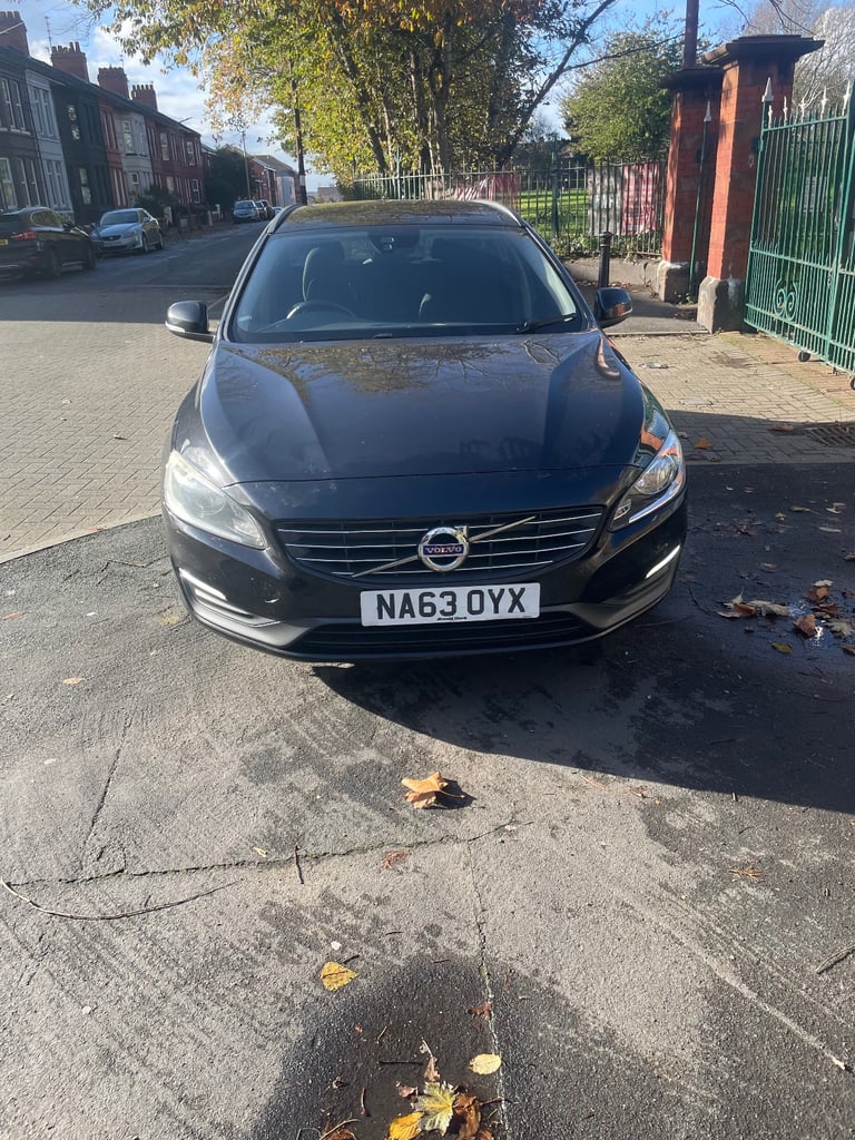 Volvo, V60, Estate, 2013, Manual, 1560 (cc), 5 doors