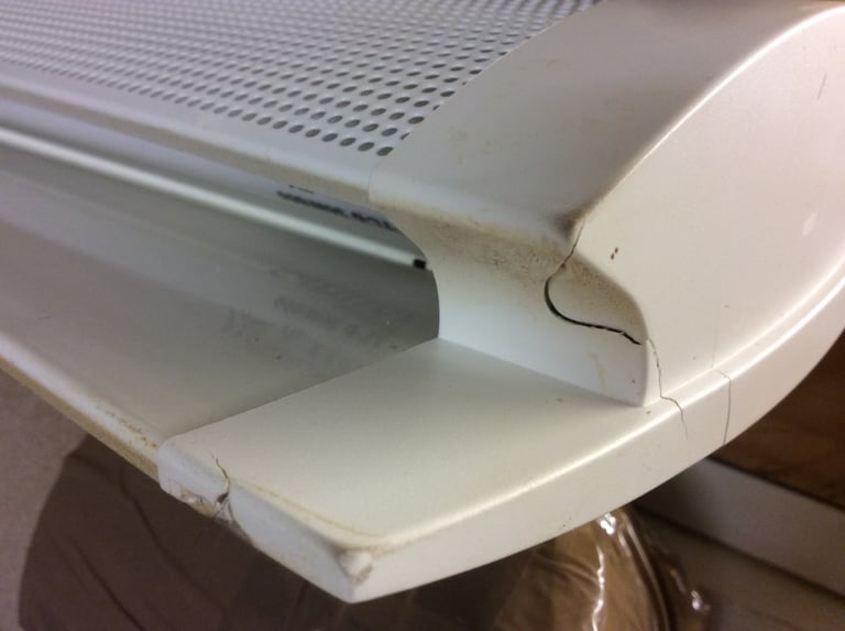 2x 4' Twin Daylight White Metal Striplights, Office/Retail/Garage Lights