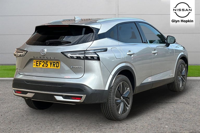 2025 Nissan Qashqai 1.5 E-Power Tekna [Bose] 5dr Auto Hatchback Hybrid Automatic