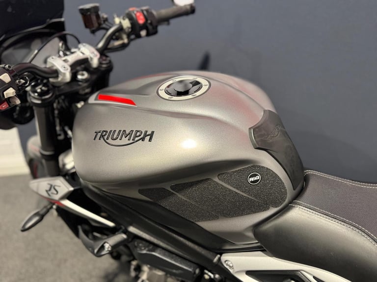 2017 Triumph Street Triple 765 765 RS X-ring Euro 4
