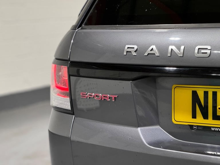 2016 Land Rover Range Rover Sport 3.0 SD V6 HSE Dynamic Auto 4WD Euro 6 (s/s) 5dr ESTATE Diesel A...