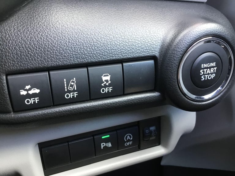 Suzuki Swift 1.2 MHEV Ultra Hatchback 5dr Petrol Hybrid Manual ALLGRIP Euro 6 (s/s) (82 Petrol/E...