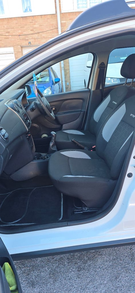 Dacia, SANDERO STEPWAY, Hatchback, 2015, Manual, 898 (cc), 5 doors