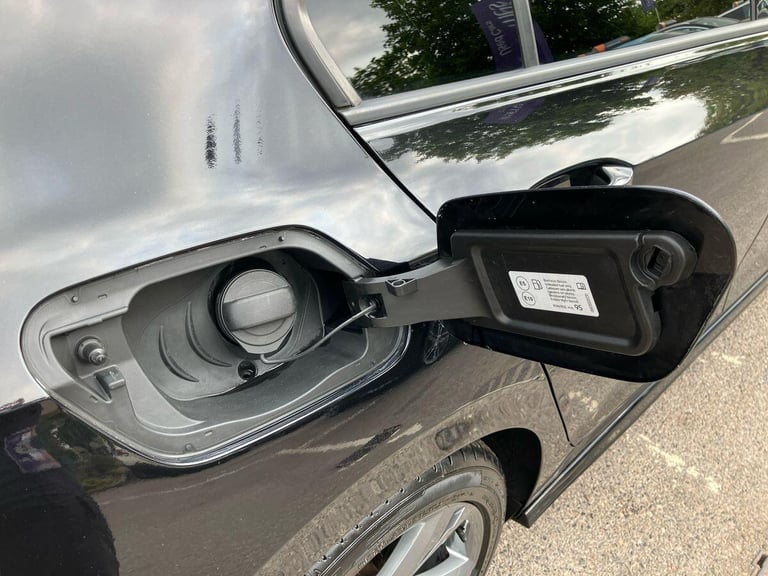 2022 Volkswagen Golf 1.5 eTSI 150 R-Line 5dr DSG HATCHBACK Petrol/Electric Hybrid Automatic