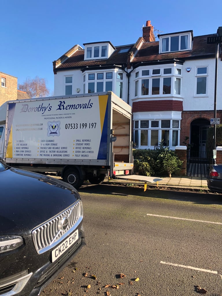 Removals service handyman transport service delivery driver London uk