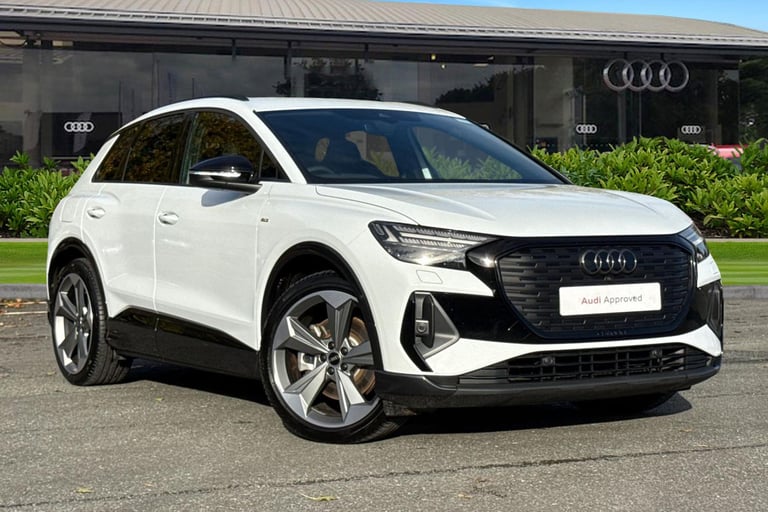 2024 Audi Q4 e-tron Q4  Black Edition 45 e-tron   kW SUV ELECTRIC Automatic