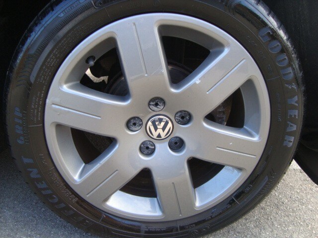 2006 Volkswagen Beetle 1.6 Luna 3dr HATCHBACK Petrol Manual