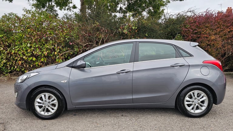 2015 Hyundai i30 1.6 CRDi Blue Drive SE 5dr HATCHBACK Diesel Manual