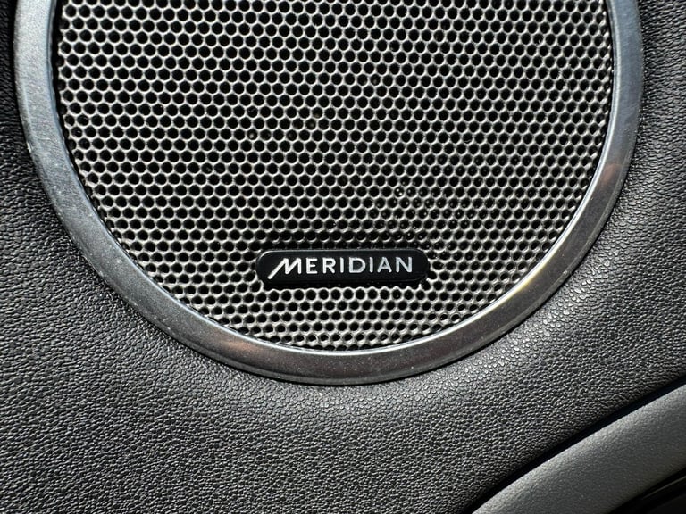 2015 Land Rover Range Rover Evoque 2.0 TD4 HSE Dynamic Lux Auto 4WD Euro 6 (s/s) 5dr ESTATE Diese...