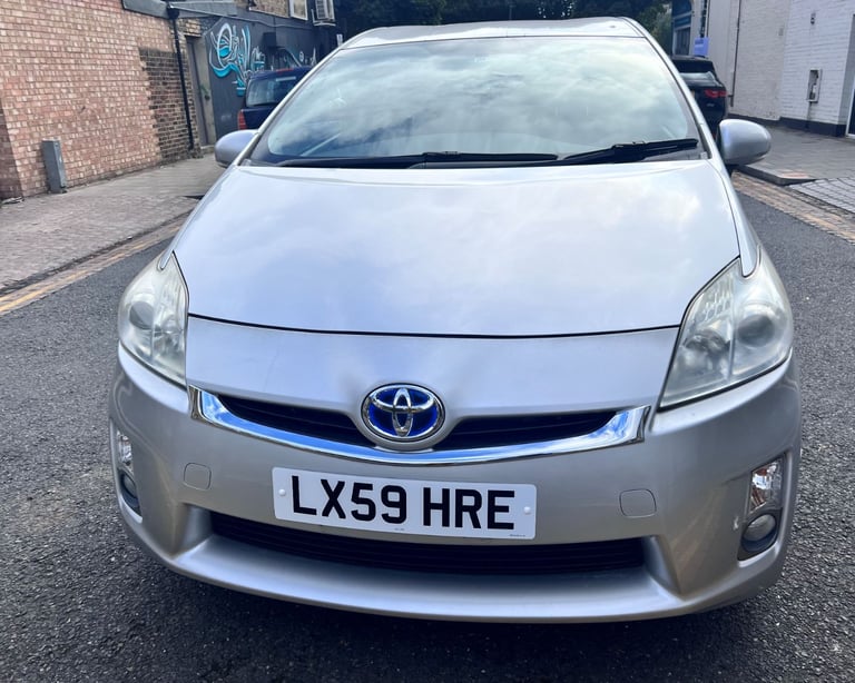 TOYOTA PRIUS HYBRID 1.8 VVT-h T Spirit CVT, ULEZ COMPLIANT 2009