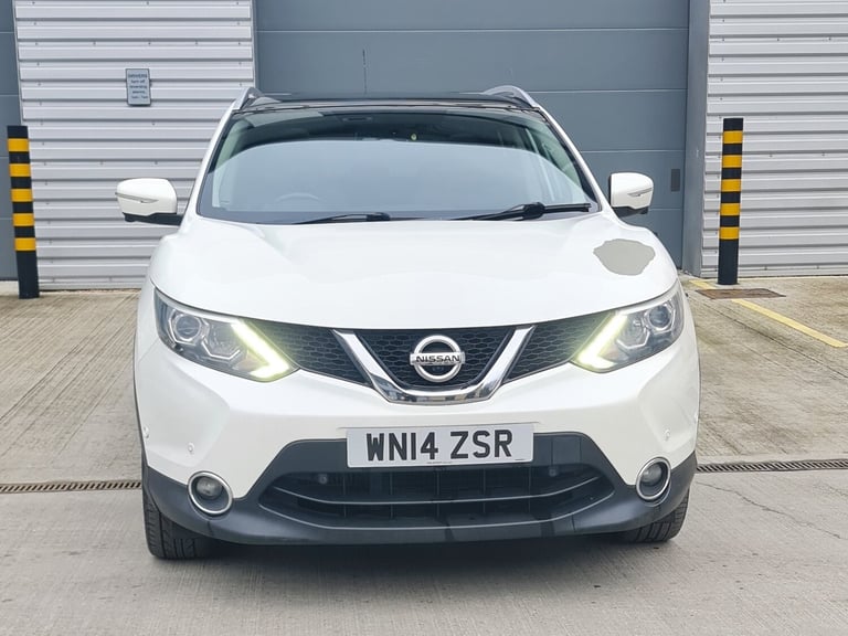 Nissan Qashqai Tekna (2014) 1.6 dCi Tekna SUV 5dr Diesel 109k Warranted Miles
