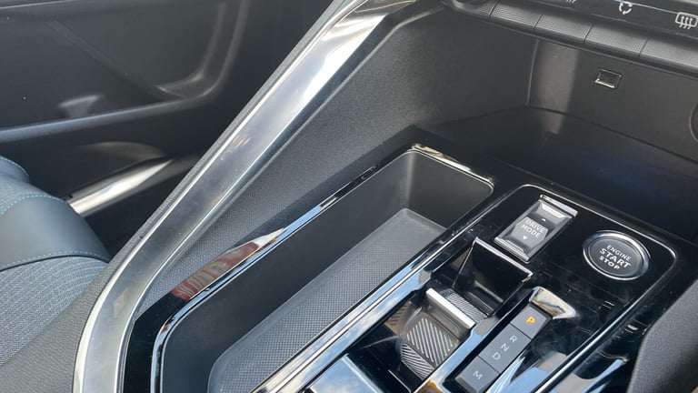 2023 Peugeot 3008 1.2 PureTech Allure Premium+ 5dr EAT8 Petrol Estate Estate Petrol Automatic