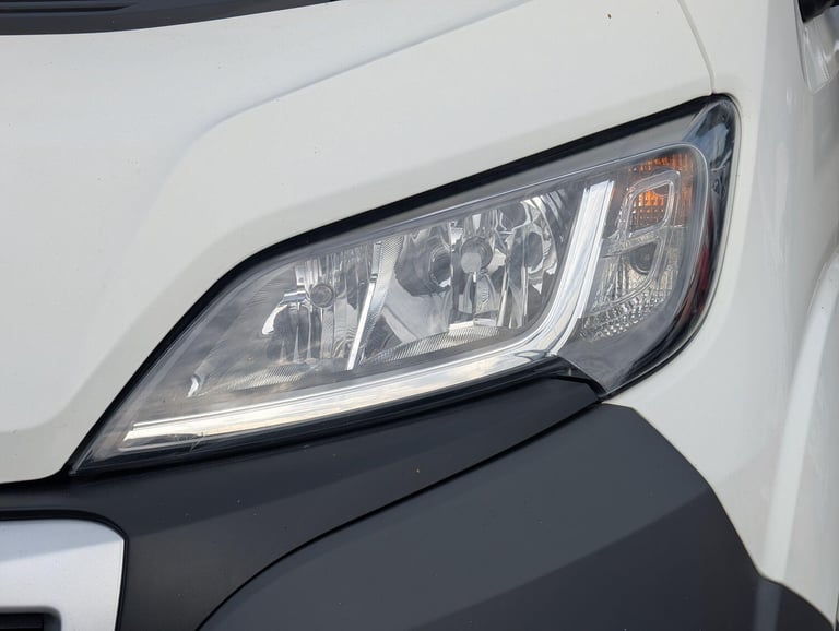 2017 Peugeot Boxer 2.0 BlueHDi H2 Professional Van 130ps PANEL VAN DIESEL Manual