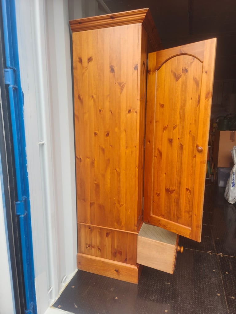Free-standing Pine Wardrobe 