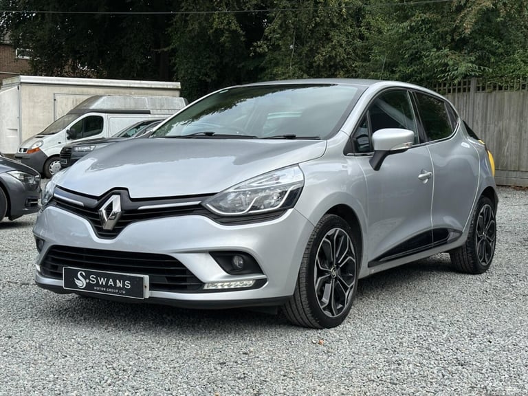 2018 Renault Clio 0.9 Iconic TCe 90 Petrol Manual 5 Door Hatchback Silver