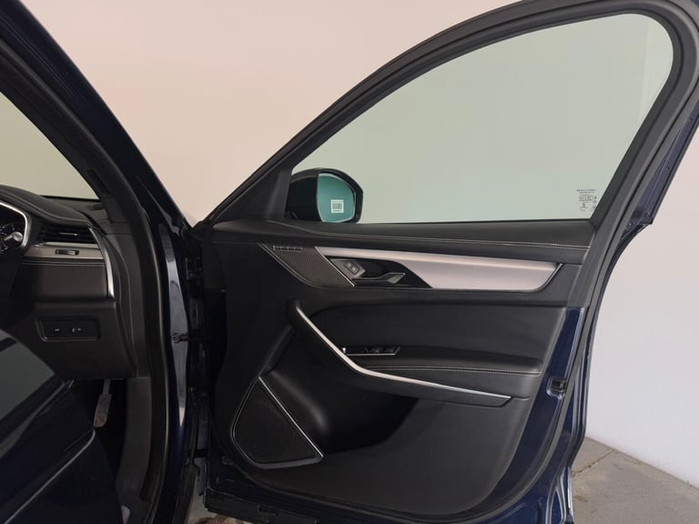 2022 Jaguar F-Pace 2.0 P250i R-Dynamic S Auto AWD Euro 6 (s/s) 5dr ESTATE Petrol Automatic