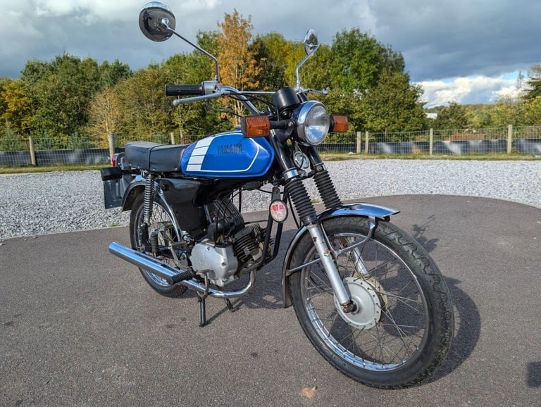 YAMAHA FS1E