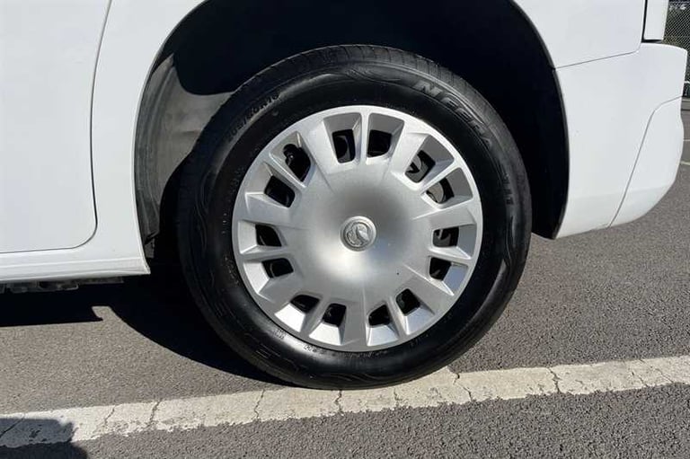 2022 Vauxhall Combo 1.5 Turbo D 2000 Sportive Panel Van 5dr Diesel Manual L1 H1 Euro 6 (100 ps) P...